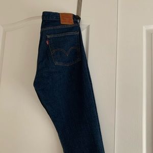 Levi's 501 jeans (size 28)